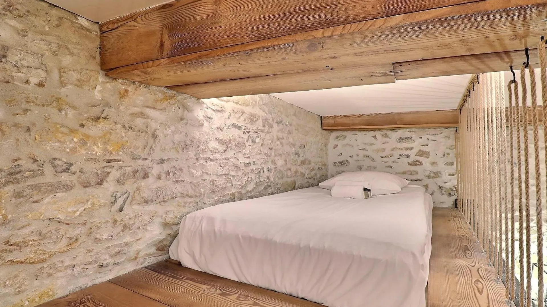 Le Blandan Spacious And Cozy Apartment - Lyon 1St